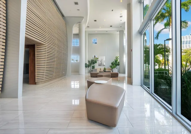 6620-indian-creek-dr-602-miami-beach-fl-33141/hzid_eb8b834e