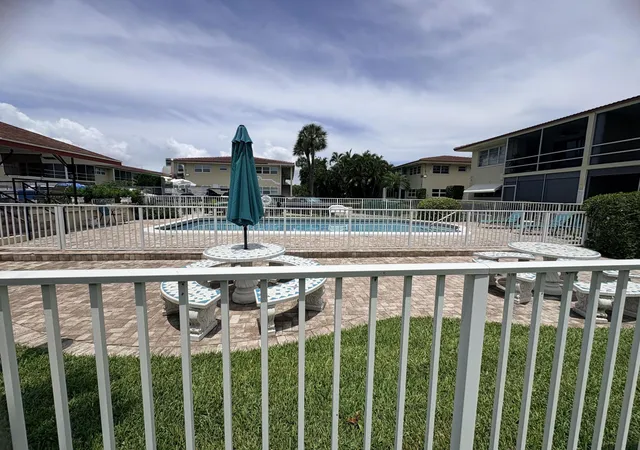 2202-ne-36th-st-17-lighthouse-point-fl-33064/hzid_85581d25