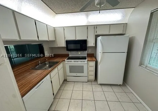 3578-n-university-dr-i-5-coral-springs-fl-33065/hzid_3dbd48a9