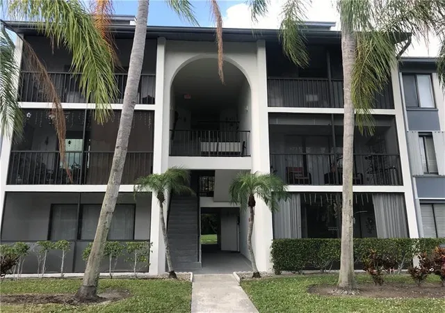 1009-green-pine-blvd-g1-west-palm-beach-fl-33409/hzid_3ef62256