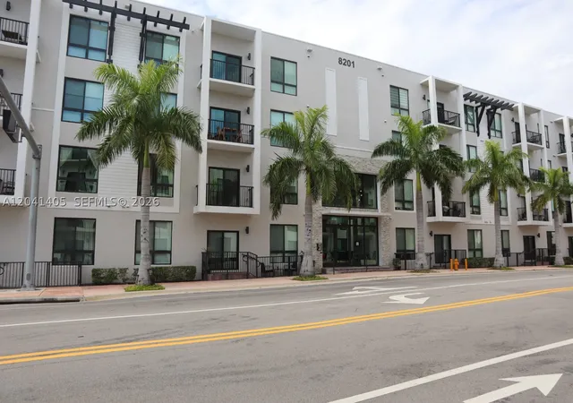 8201-nw-41st-st-d-402-doral-fl-33166/hzid_3eabab66