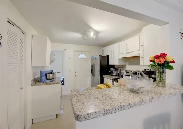 3777-nw-78th-ave-10d-hollywood-fl-33024/hzid_0ed733ce