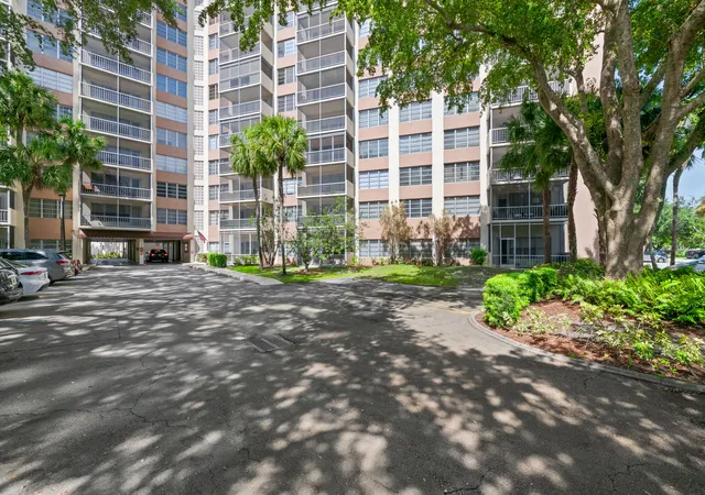 10777-w-sample-207-coral-springs-fl-33065/hzid_e7c3aec4