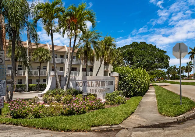 6870-royal-palm-blvd-202m-margate-fl-33063/hzid_42d3817a