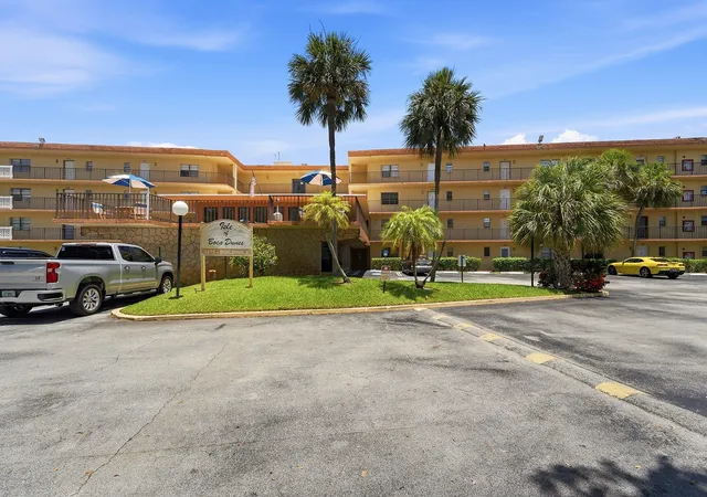 9273-sw-8th-st-321-boca-raton-fl-33428/hzid_80c6e1f5