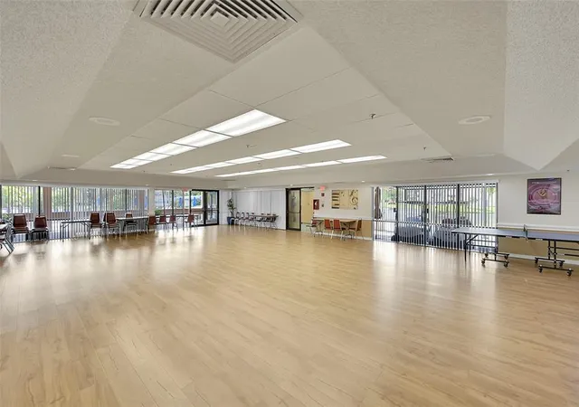 2521-nw-104th-ave-104-sunrise-fl-33322/hzid_575d63a5