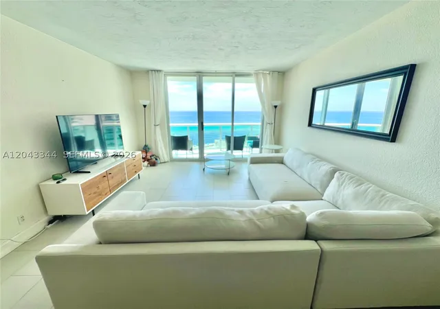 3801-s-ocean-dr-11m-hollywood-fl-33019/hzid_2d792b8e