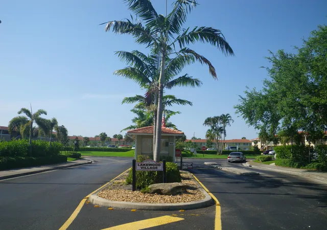 902-twin-lakes-dr-8-i-coral-springs-fl-33071/hzid_18153947