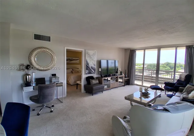 555-nw-4th-ave-4250-boca-raton-fl-33432/hzid_ec39fb66