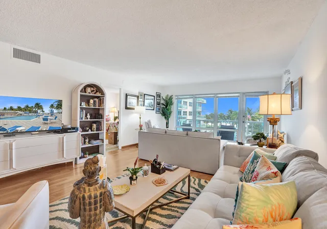 111-n-pompano-beach-blvd-411-pompano-beach-fl-33062/hzid_f006cdbb