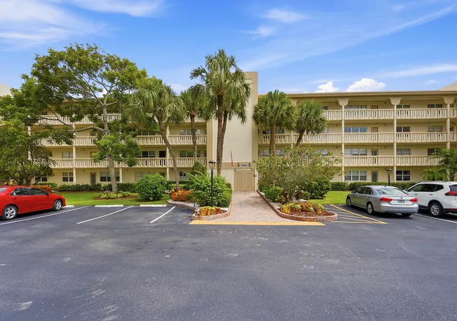 2905-victoria-pl-c4-coconut-creek-fl-33066/hzid_580b2448