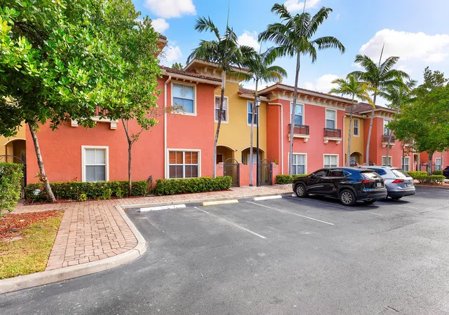 2851-w-prospect-506-tamarac-fl-33309/hzid_8cba5e75