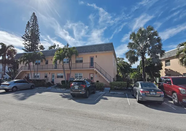 2950-se-ocean-blvd-37-6-stuart-fl-34996/hzid_0000bf73