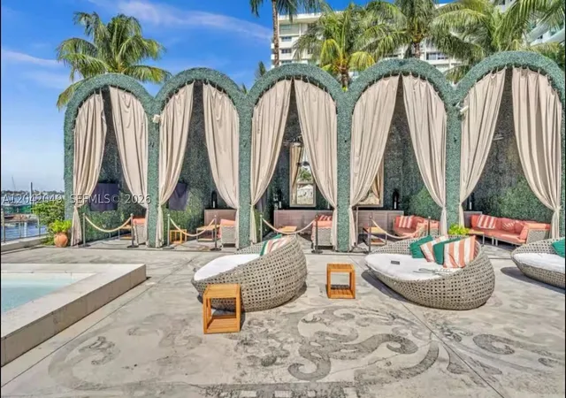 1100-west-ave-1007-miami-beach-fl-33139/hzid_1633b0ec