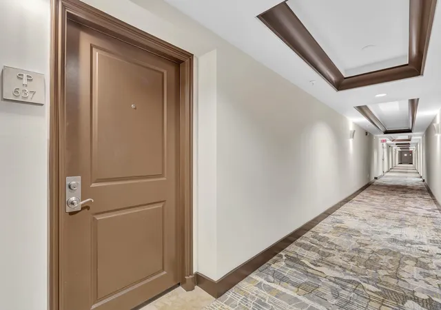 99-se-mizner-blvd-637-boca-raton-fl-33432/hzid_6ed8fbdc