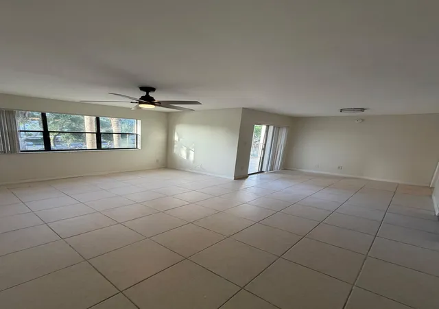 540-s-park-rd-25-9-hollywood-fl-33021/hzid_cf884937