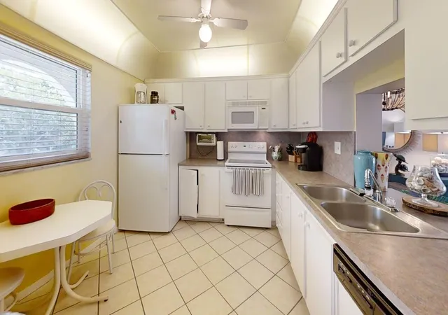 250-ne-20th-st-2320-boca-raton-fl-33431/hzid_b053dacd