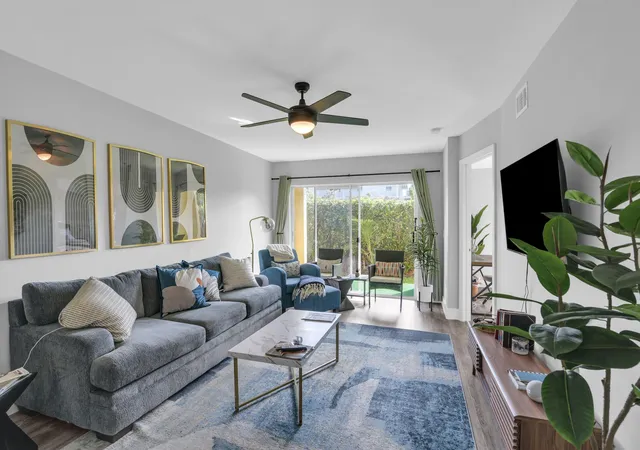 1030-lake-shore-dr-west-palm-beach-fl-33403/hzid_2da453e3