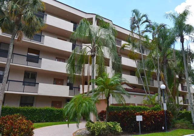 2768-s-carambola-cir-s-302-coconut-creek-fl-33066/hzid_cbd78f38