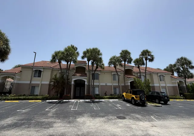815-w-boynton-beach-blvd-12-203-boynton-beach-fl-33426/hzid_120b5974