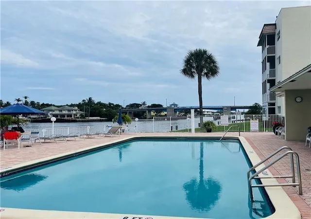 624-snug-harbor-dr-b7-boynton-beach-fl-33435/hzid_c2205b49