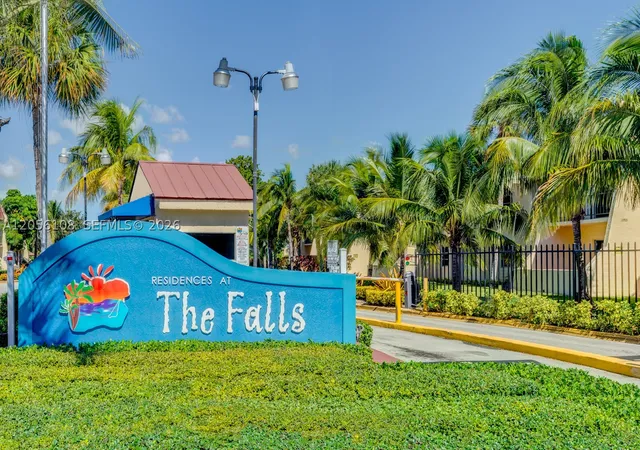 14036-sw-90th-ave-201-aa-miami-fl-33176/hzid_4b1782f7