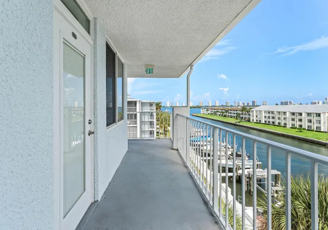 108-paradise-harbour-blvd-502-north-palm-beach-fl-33408/hzid_dfcf8f23