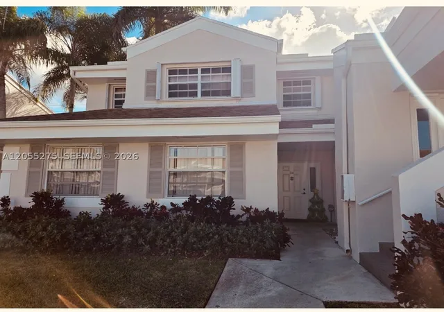 2253-se-27-dr-101-e-homestead-fl-33035/hzid_6ad5be32