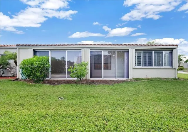 2532-boundbrook-dr-s-104-palm-springs-fl-33406/hzid_b035598e