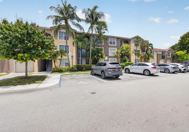 15135-michelangelo-blvd-303-delray-beach-fl-33446/hzid_de40733a