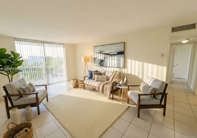 496-nw-165th-st-rd-d-409-miami-fl-33169/hzid_4236b49e