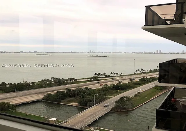 600-ne-36th-st-t1-miami-fl-33137/hzid_179b7675