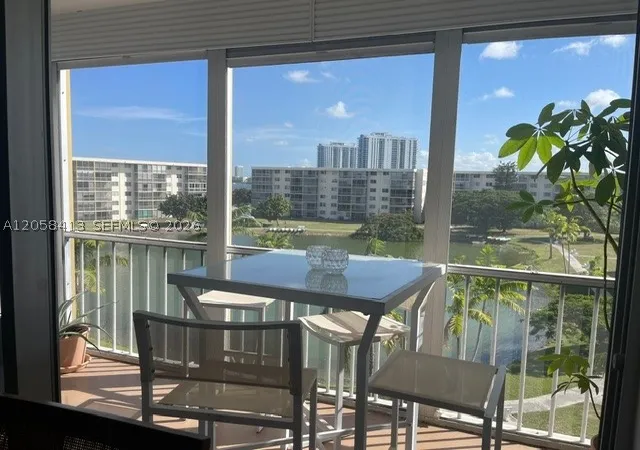 2855-leonard-dr-h511-aventura-fl-33160/hzid_77776373