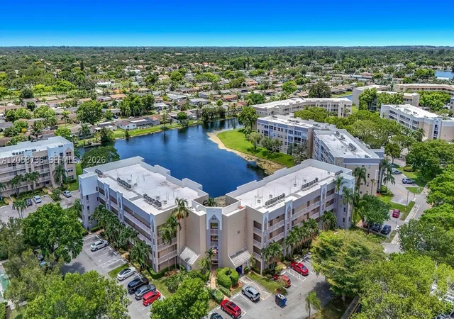 10208-nw-24th-pl-205-sunrise-fl-33322/hzid_99822c1d