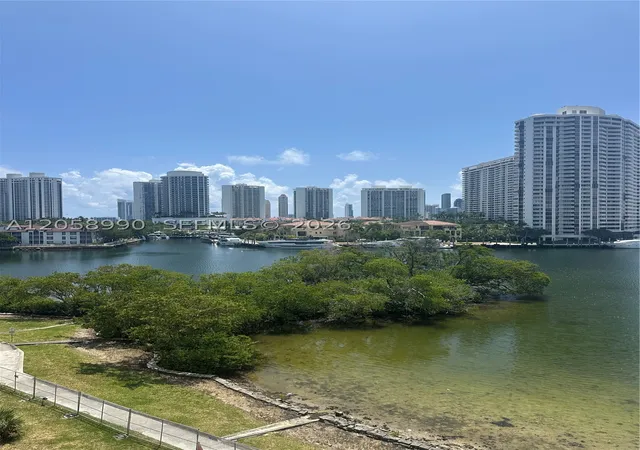 2930-point-east-dr-e601-aventura-fl-33160/hzid_4b66b052