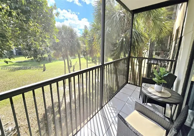 5530-nw-44th-st-306c-lauderhill-fl-33319/hzid_32b09cde