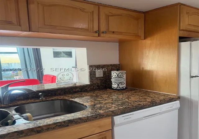 11800-sw-18th-st-222-4-miami-fl-33175/hzid_761153c2