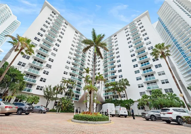 3001-s-ocean-dr-947-hollywood-fl-33019/hzid_1c56ef33