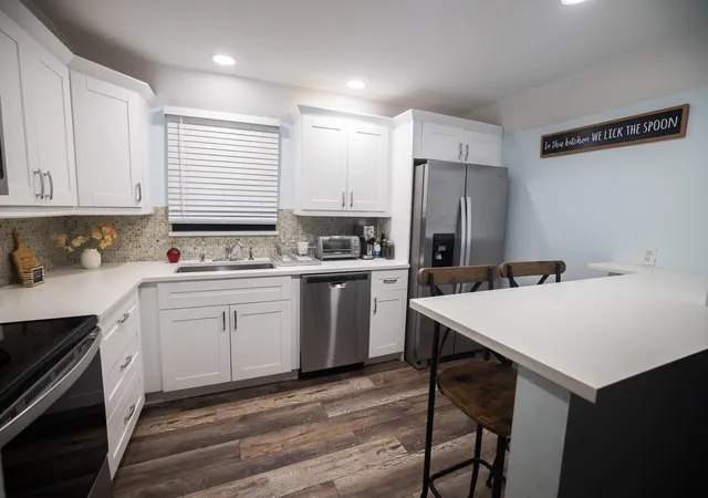 50-se-12th-st-2330-boca-raton-fl-33432/hzid_370849f5