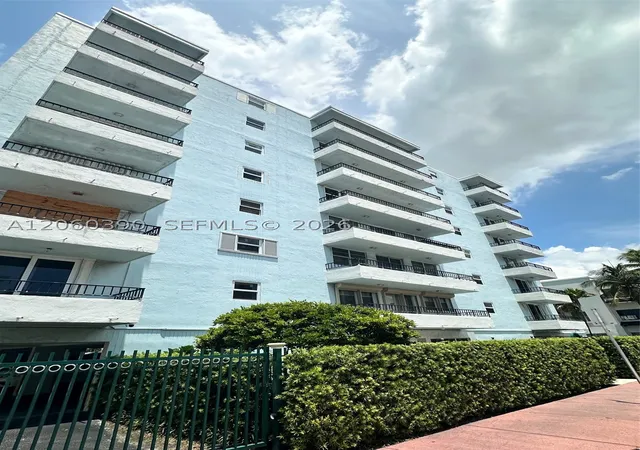 720-collins-ave-309-miami-beach-fl-33139/hzid_a8cd426e