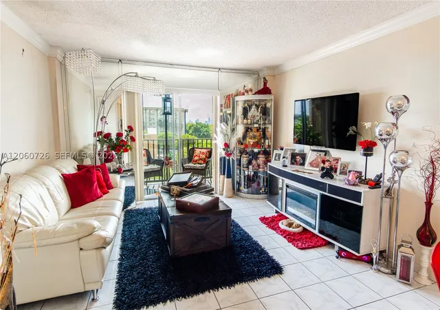 4717-nw-7th-st-609-10-miami-fl-33126/hzid_a1a40dd5