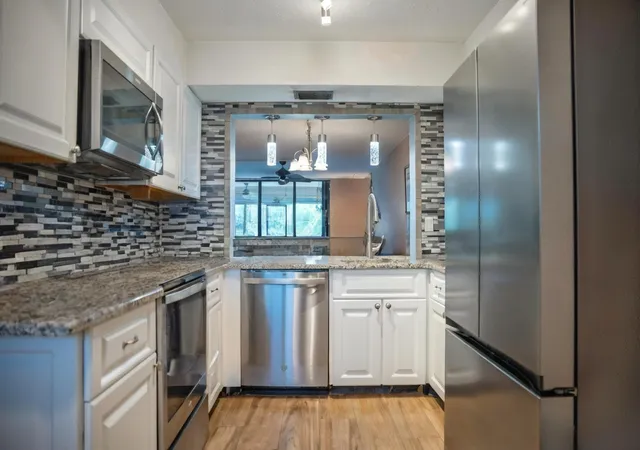 1850-homewood-blvd-4010-delray-beach-fl-33445/hzid_1e638f69
