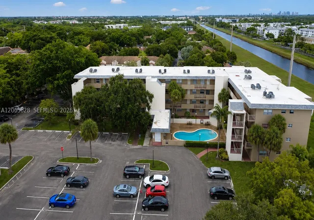 3120-n-pine-island-rd-403-sunrise-fl-33351/hzid_aff74f63
