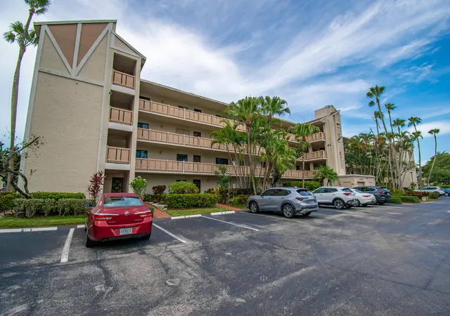 14360-strathmore-ln-102-delray-beach-fl-33446/hzid_2e62a07c
