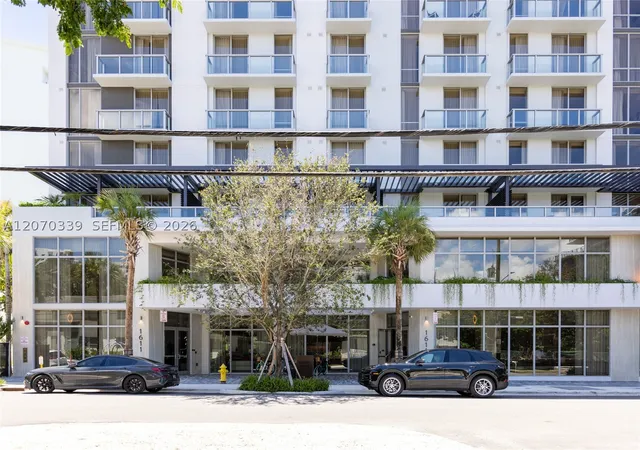 1611-sw-2-ave-709-miami-fl-33129/hzid_47492933