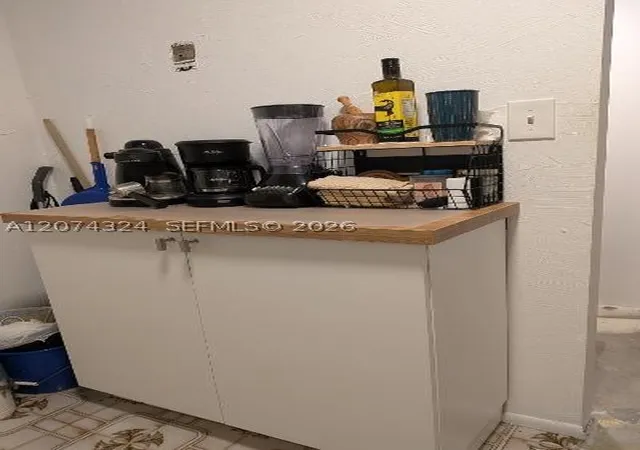 1228-west-ave-609-miami-beach-fl-33139/hzid_2fb3890a