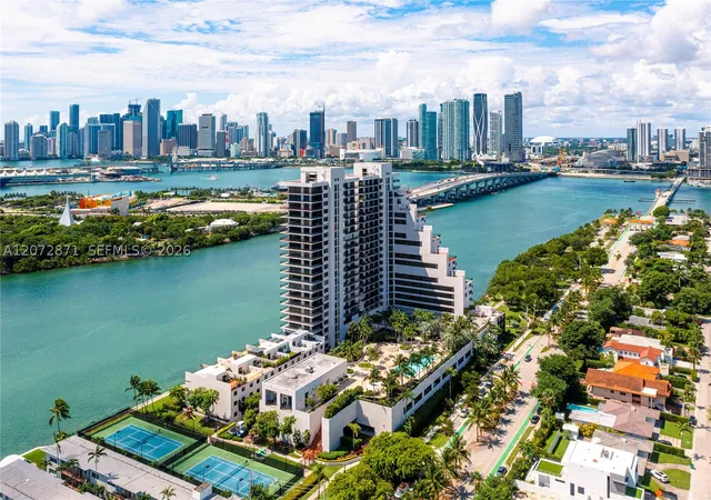 1000-venetian-way-301-303-miami-fl-33139/hzid_615de0df