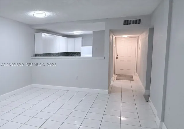 10000-nw-80th-court-2247-hialeah-gardens-fl-33016/hzid_595e1f2c