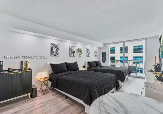 1200-brickell-bay-dr-2610-miami-fl-33131/hzid_73464996