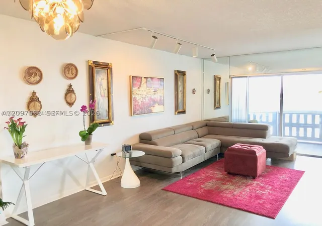 4001-hillcrest-dr-ph6-hollywood-fl-33021/hzid_4742d191